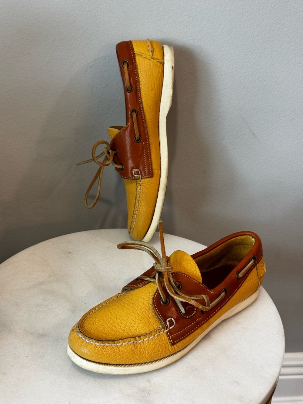 Dooney & Bourke Vintage Yellow and Brown Leather Boat Shoes Sz 7.5